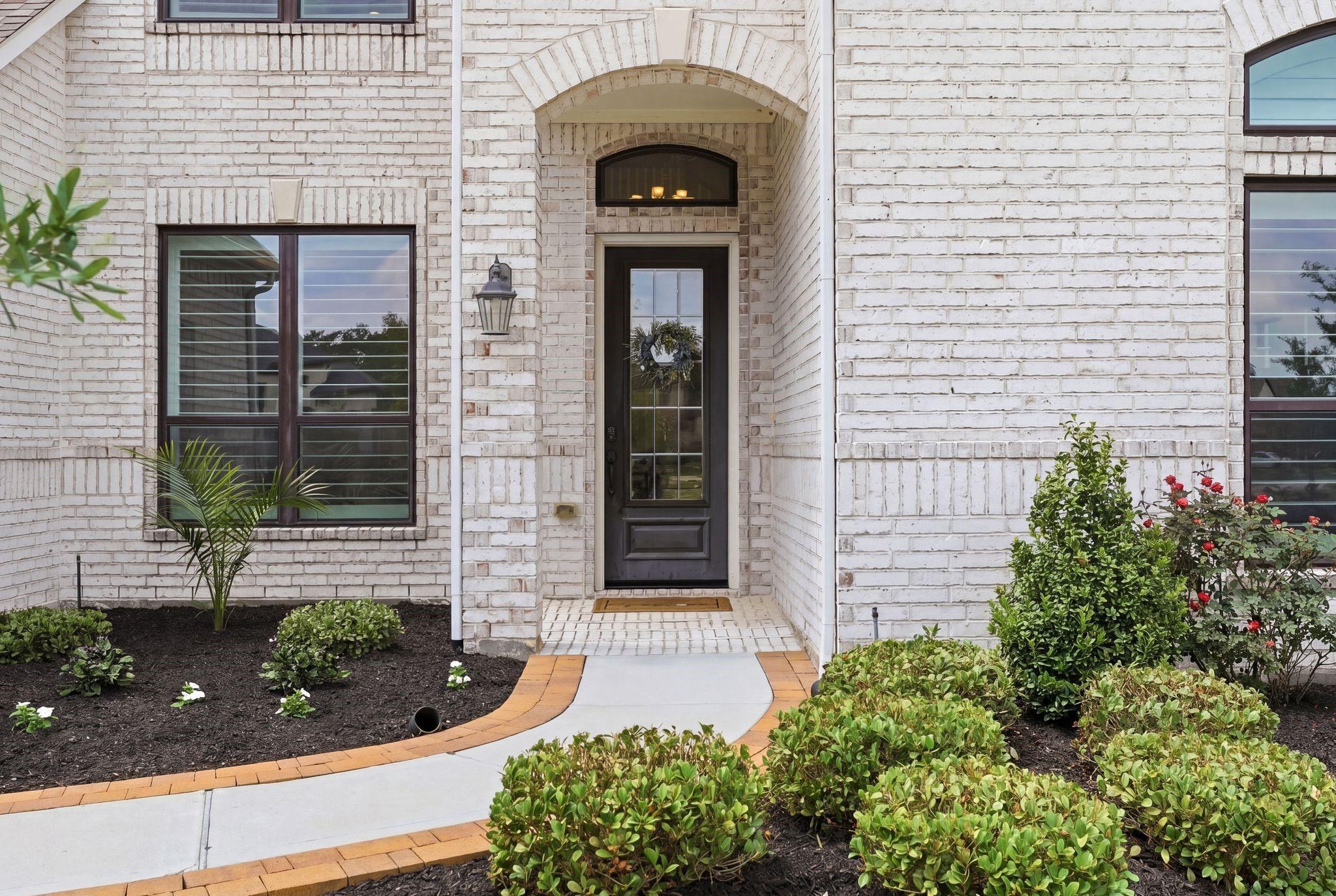 25011 Oxbow Lake Lane