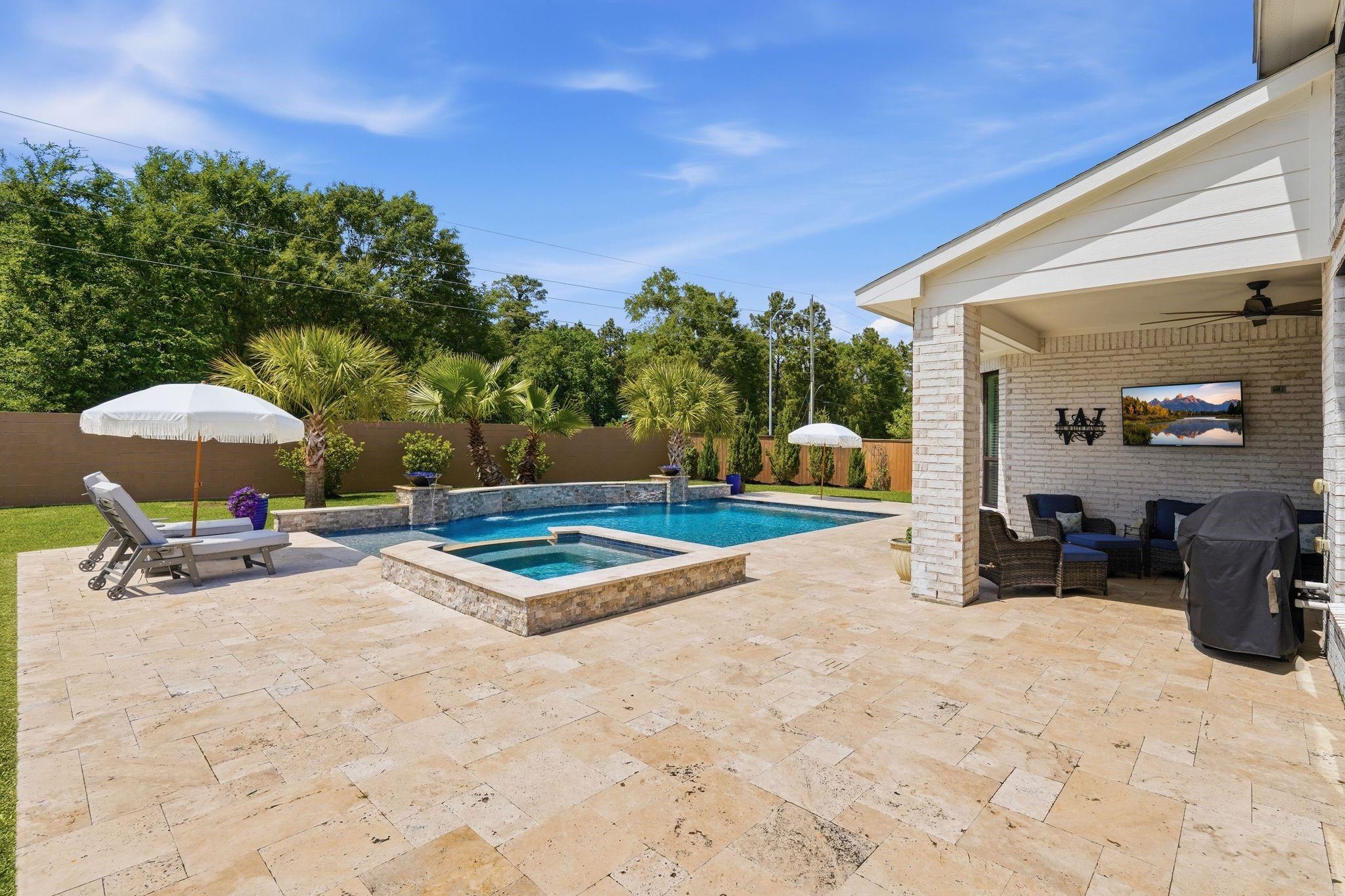 25011 Oxbow Lake Lane