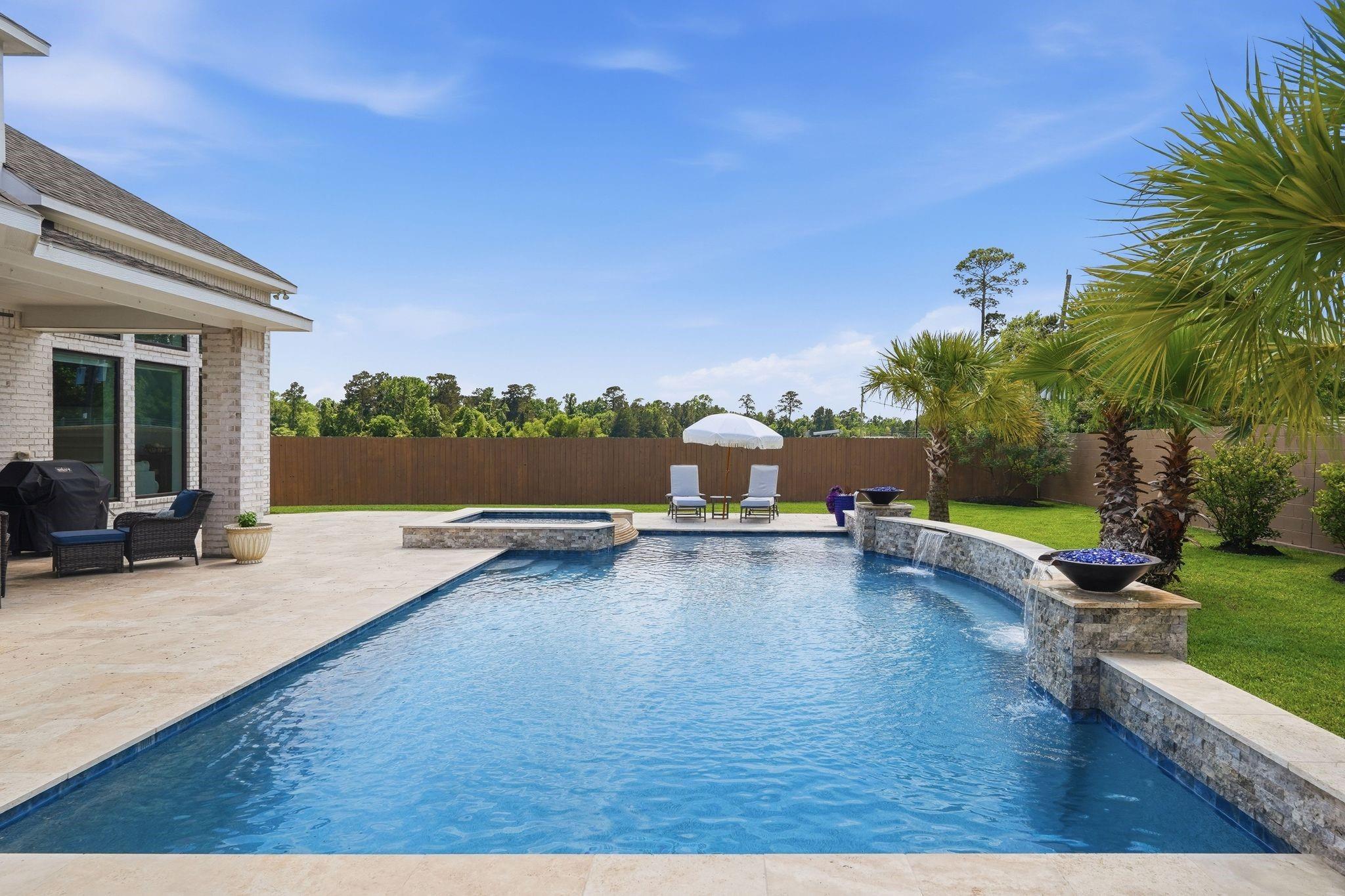 25011 Oxbow Lake Lane