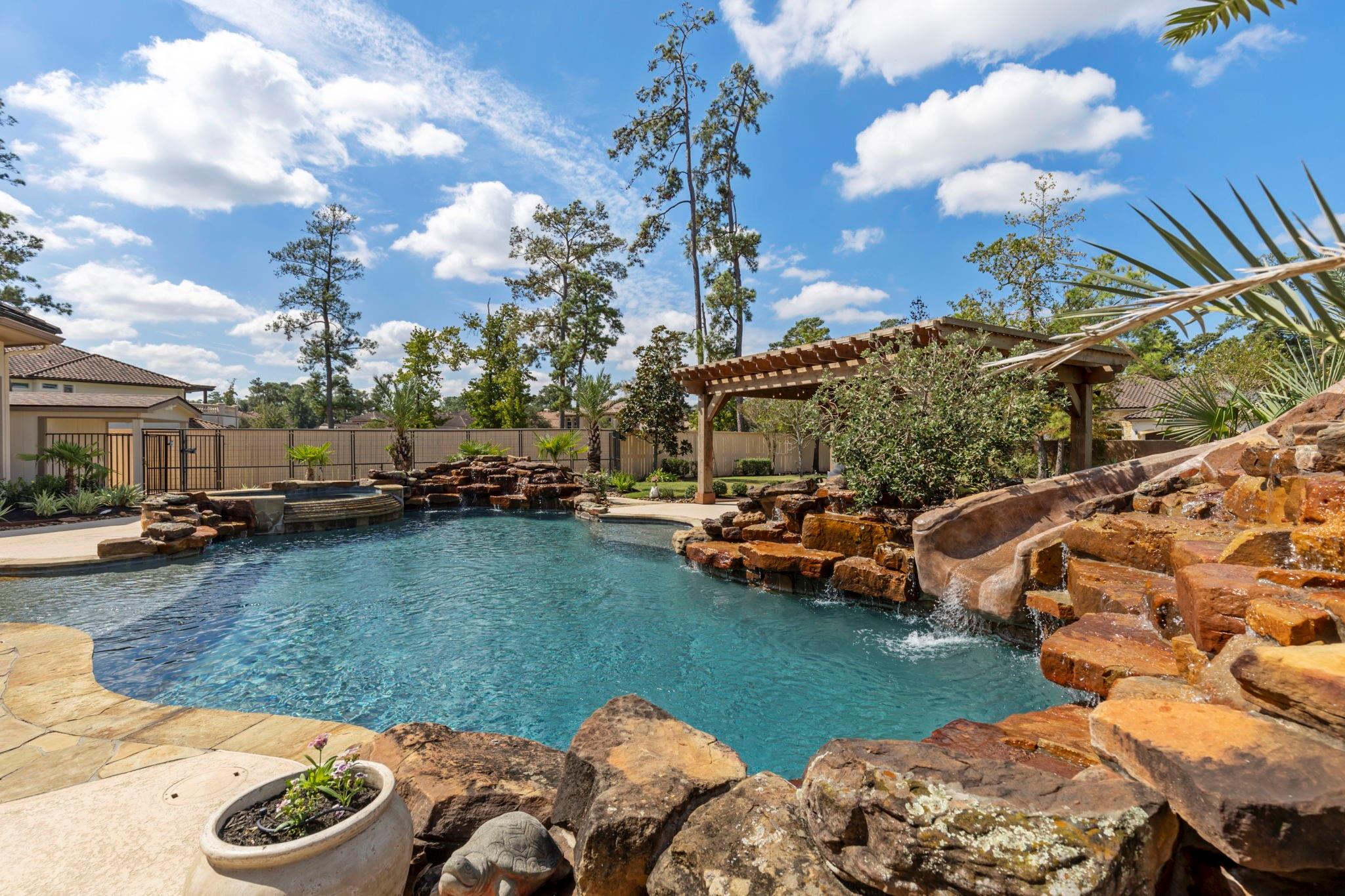 13 Pleasant Shadows Drive