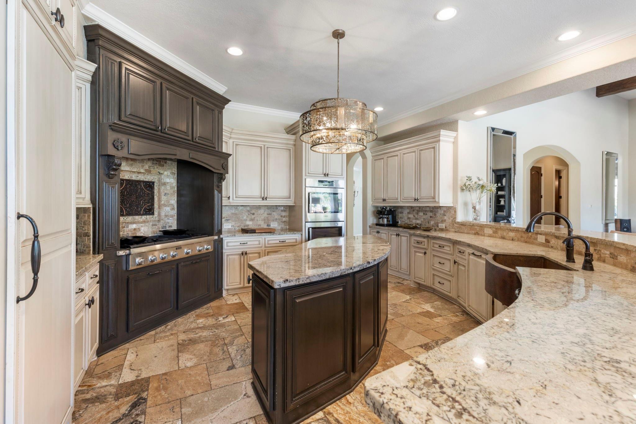 13 Pleasant Shadows Drive