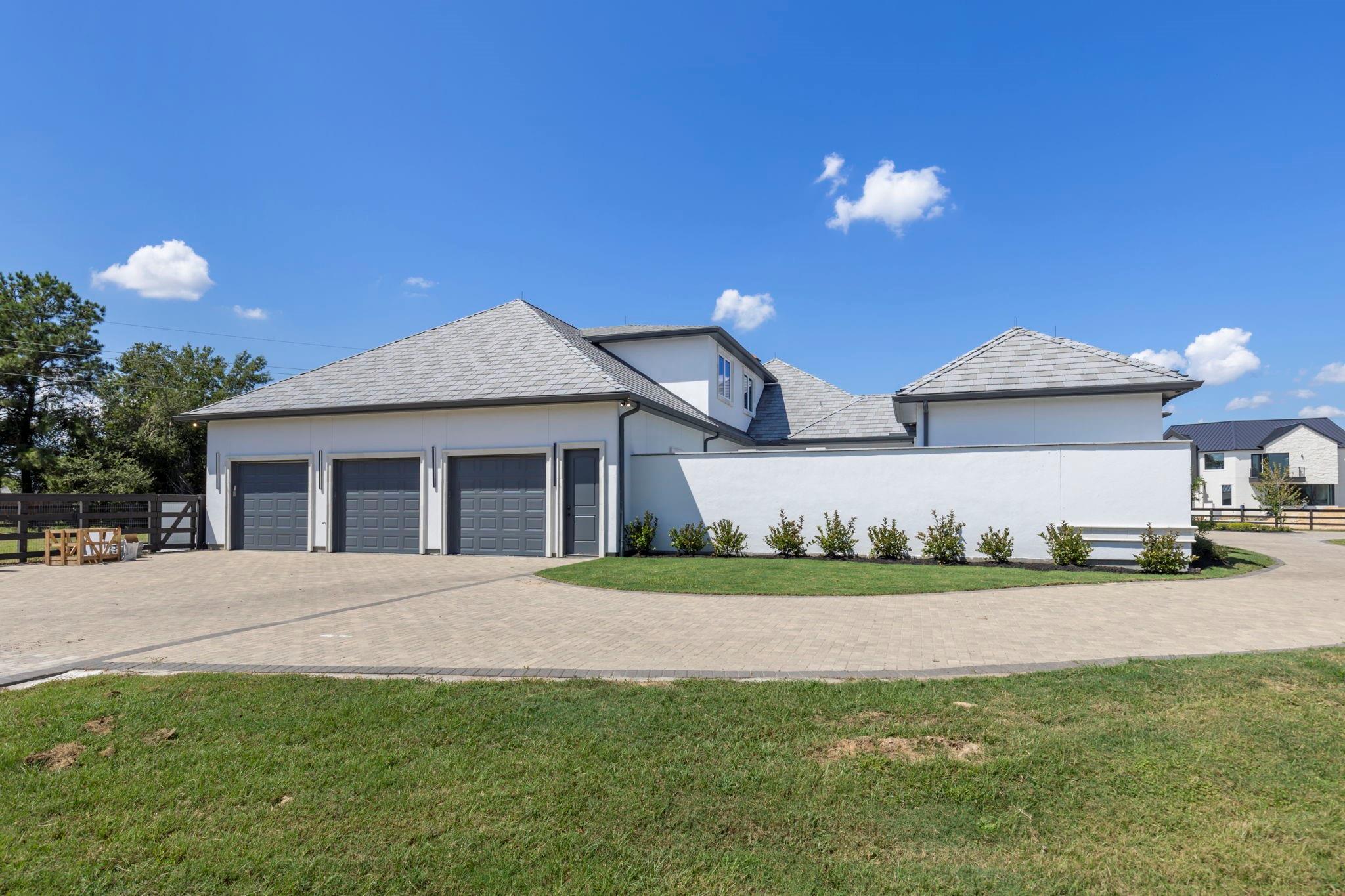 2 Little Sorrell Court