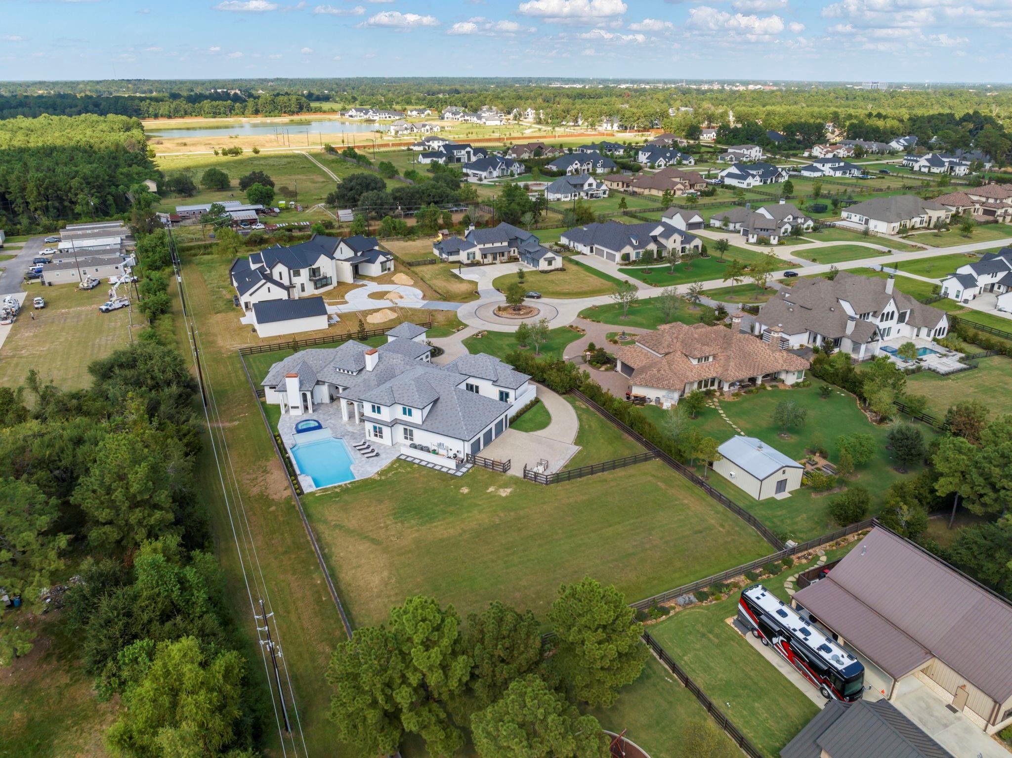 2 Little Sorrell Court