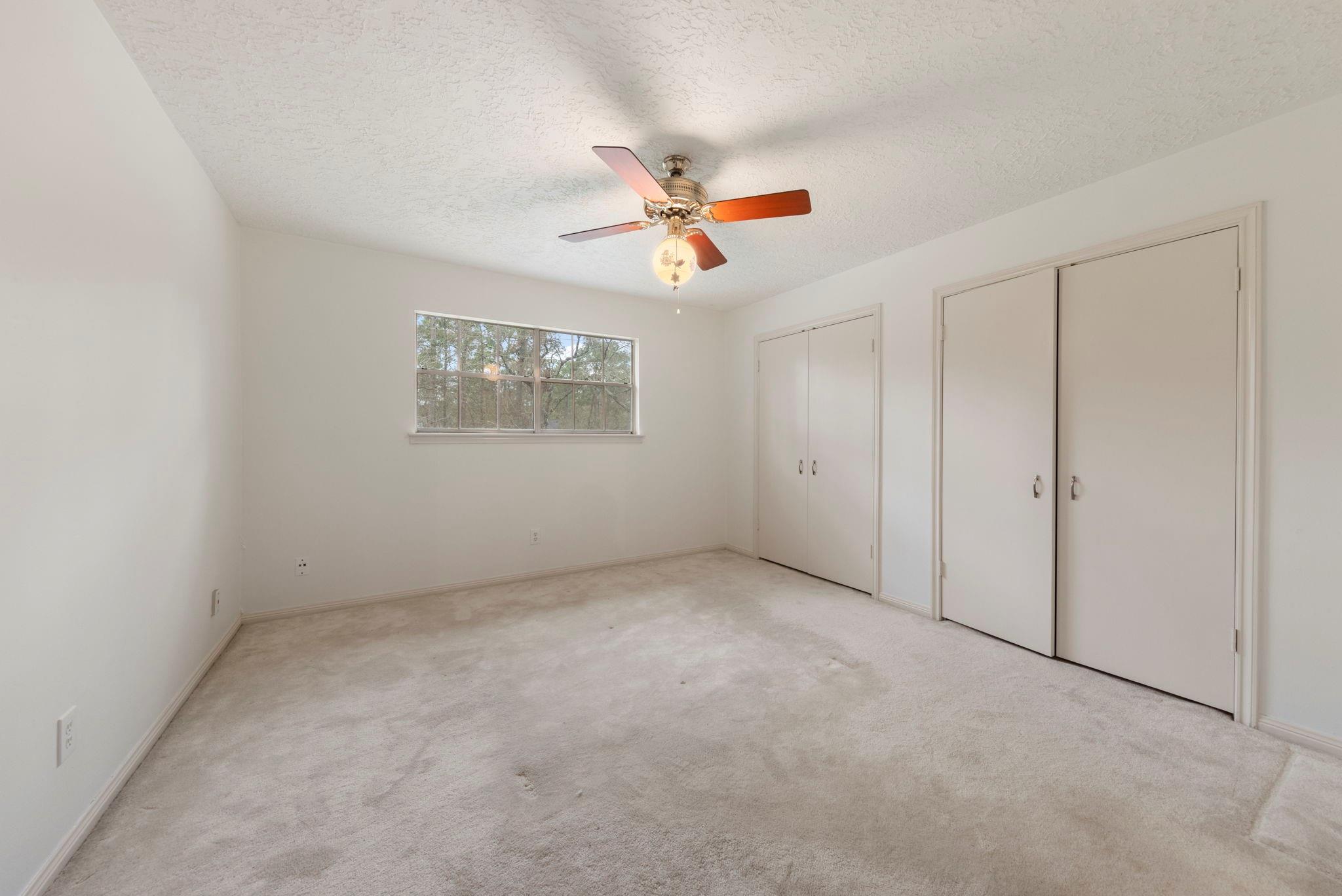 6131 Knollview Drive