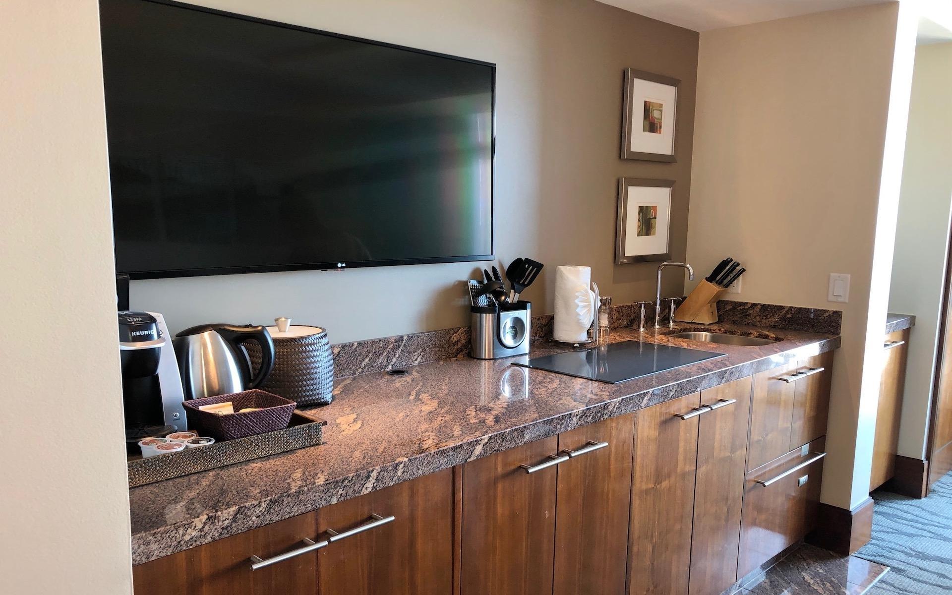 CASINO DRIVE Unit: 4904