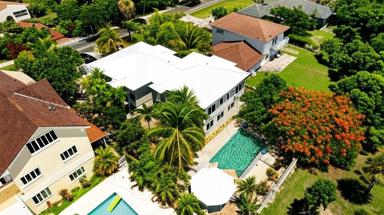 135 YAMACRAW HILL RD FOURPLEX