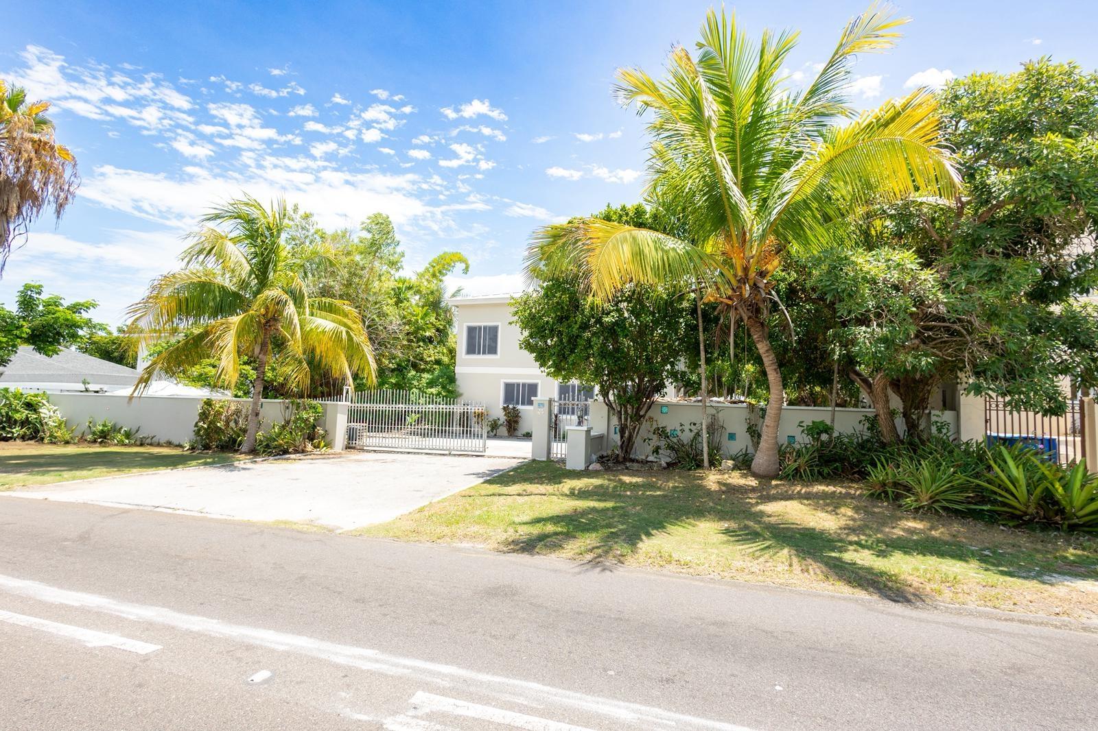 135 YAMACRAW HILL RD FOURPLEX