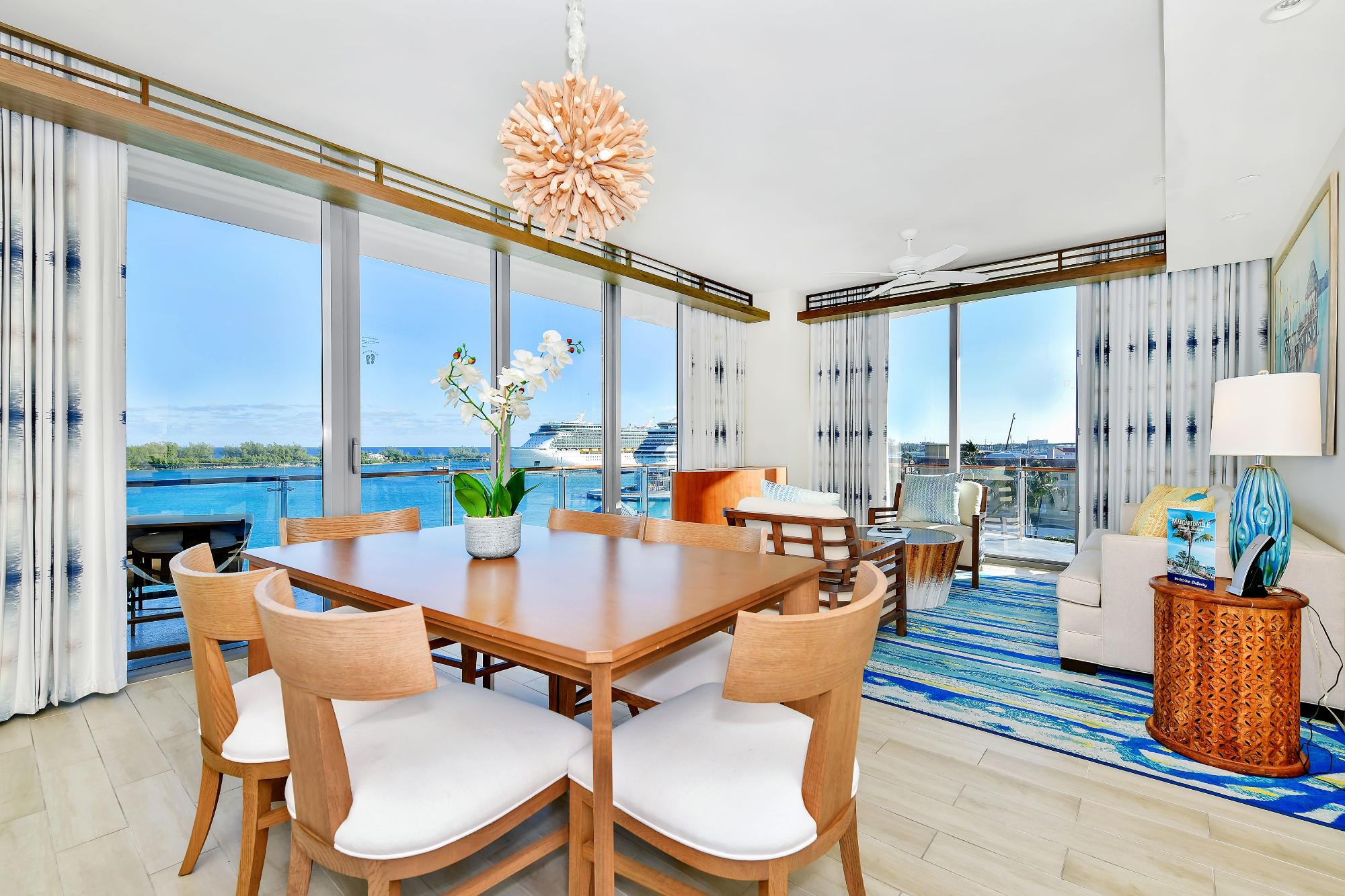 BAY STREET Unit: 615/621