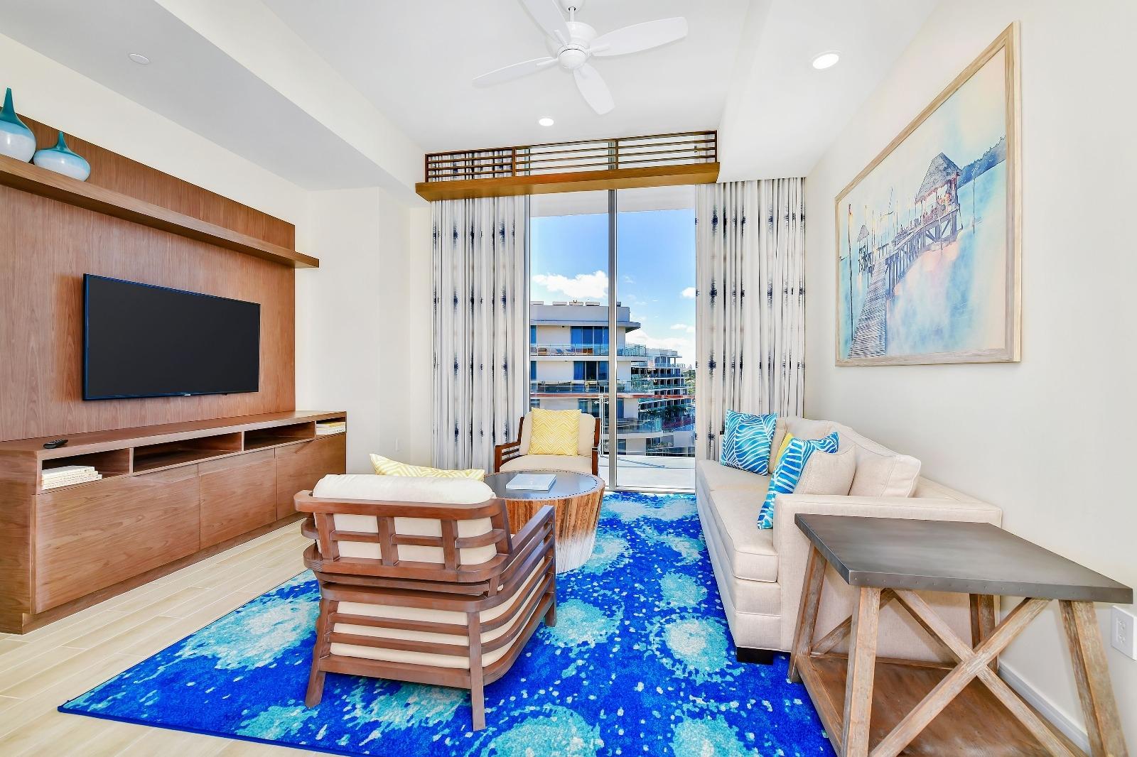 BAY STREET Unit: 808/801