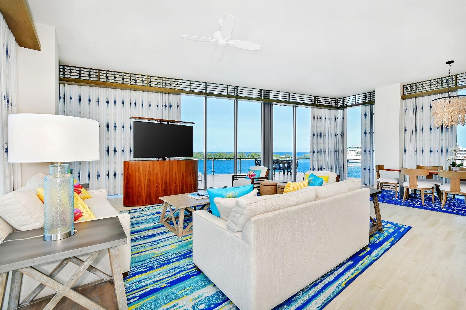 BAY STREET Unit: 808/801