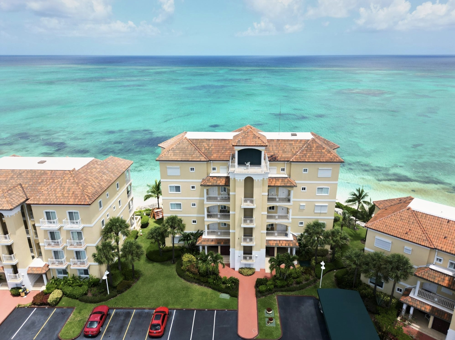 CAVES POINT Unit: 7D