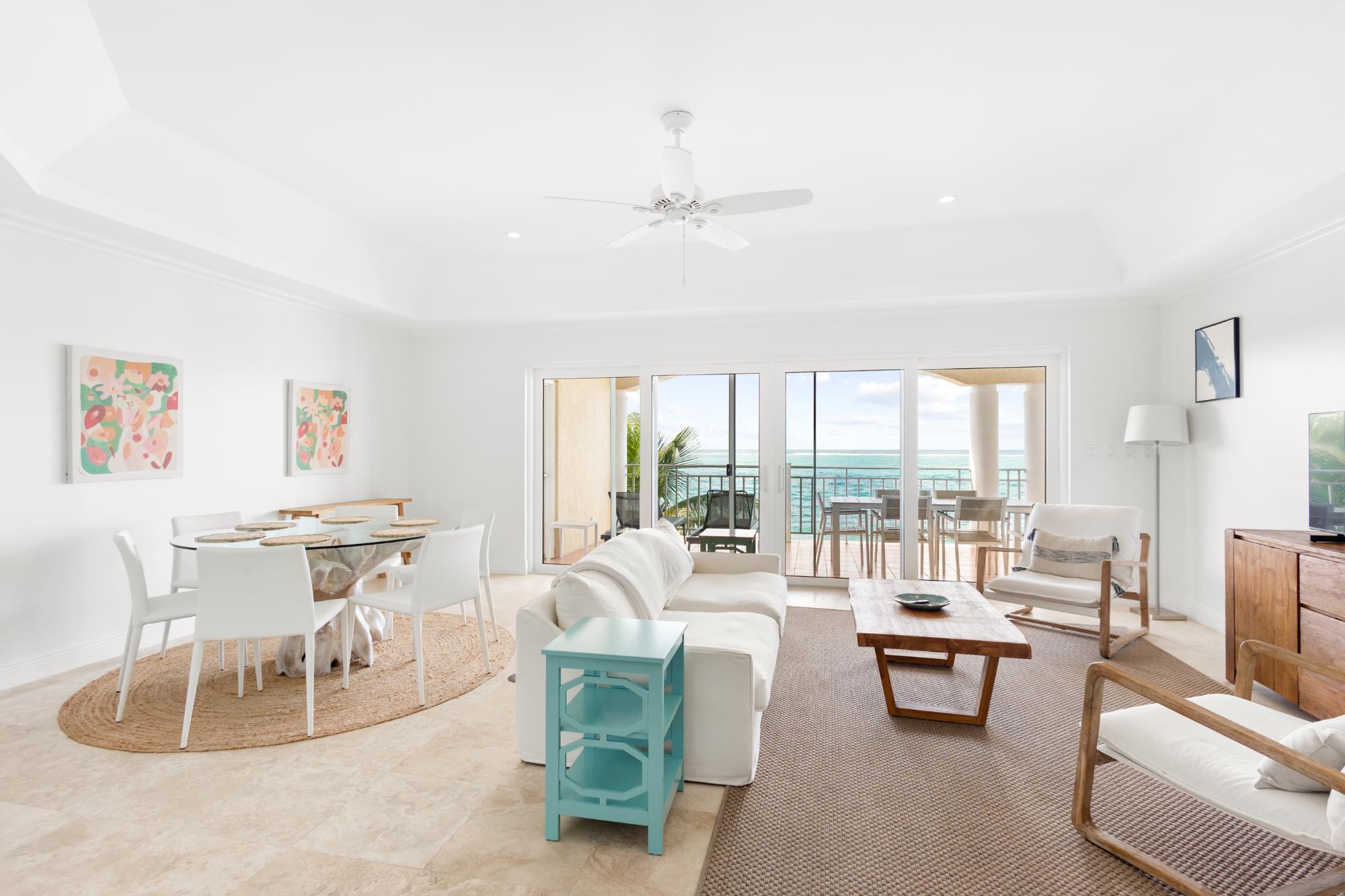 CAVES POINT Unit: 7D