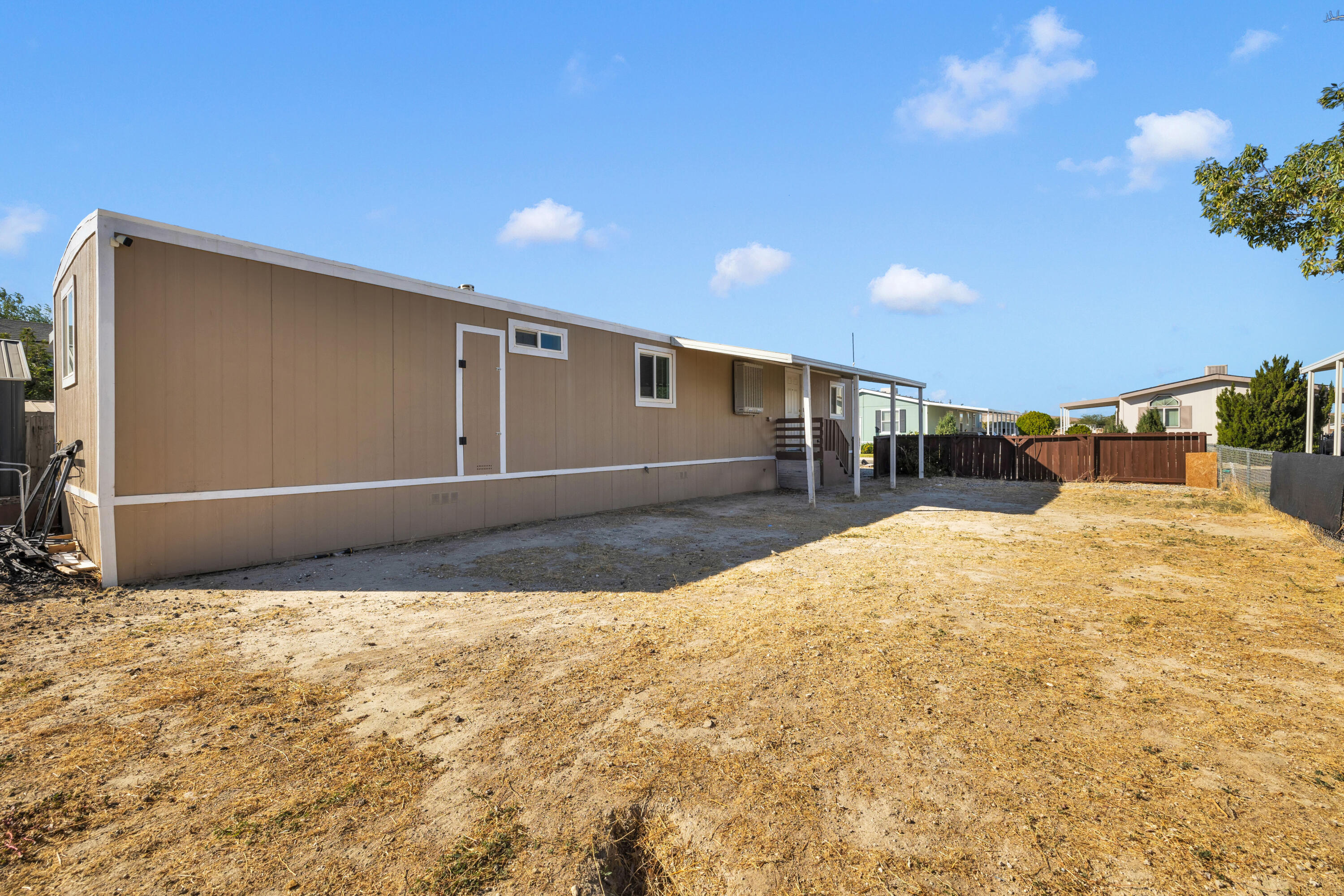 2012 Windbreak Drive Unit: 23