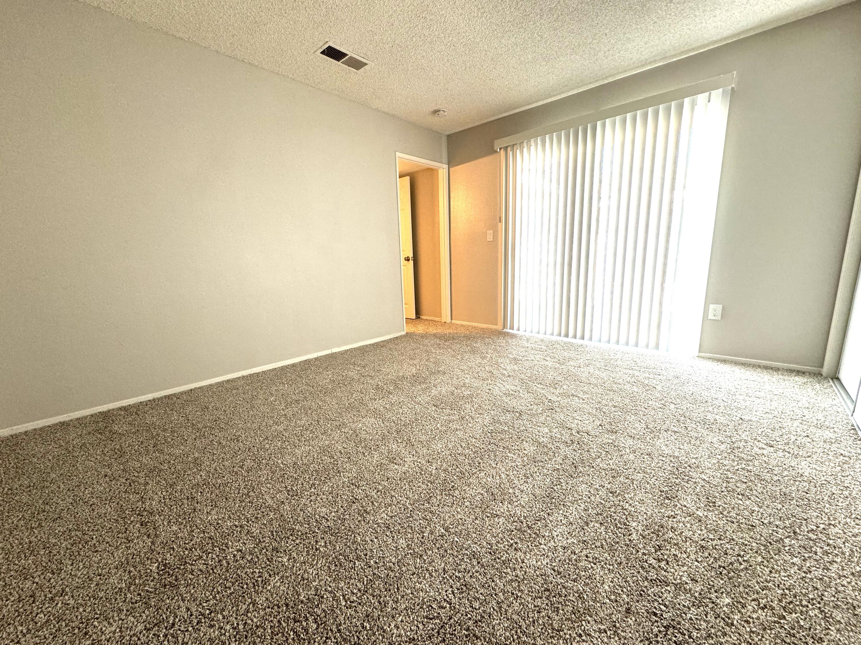 842 E Langhorn Street