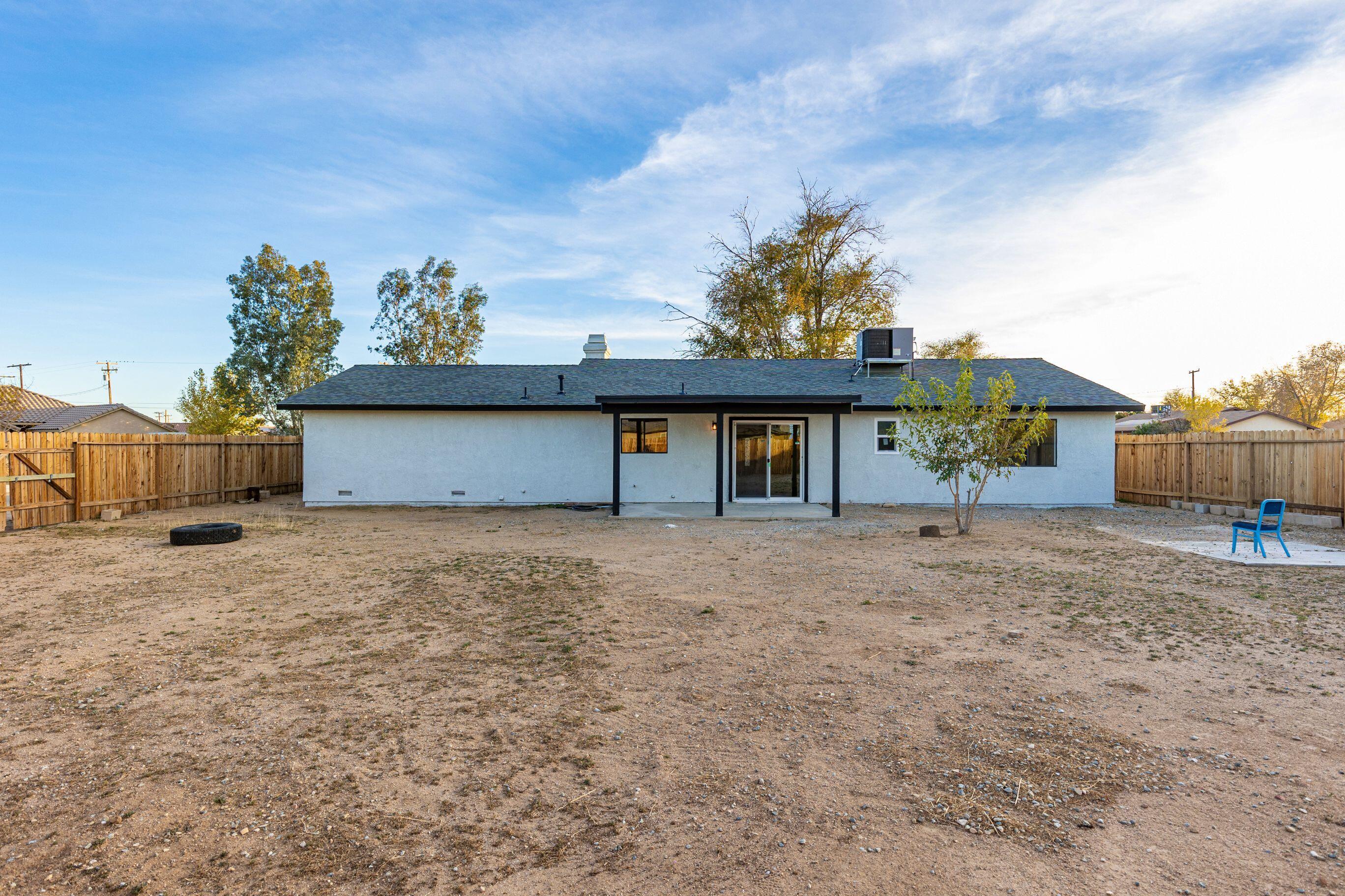 8649 Tamarack Avenue