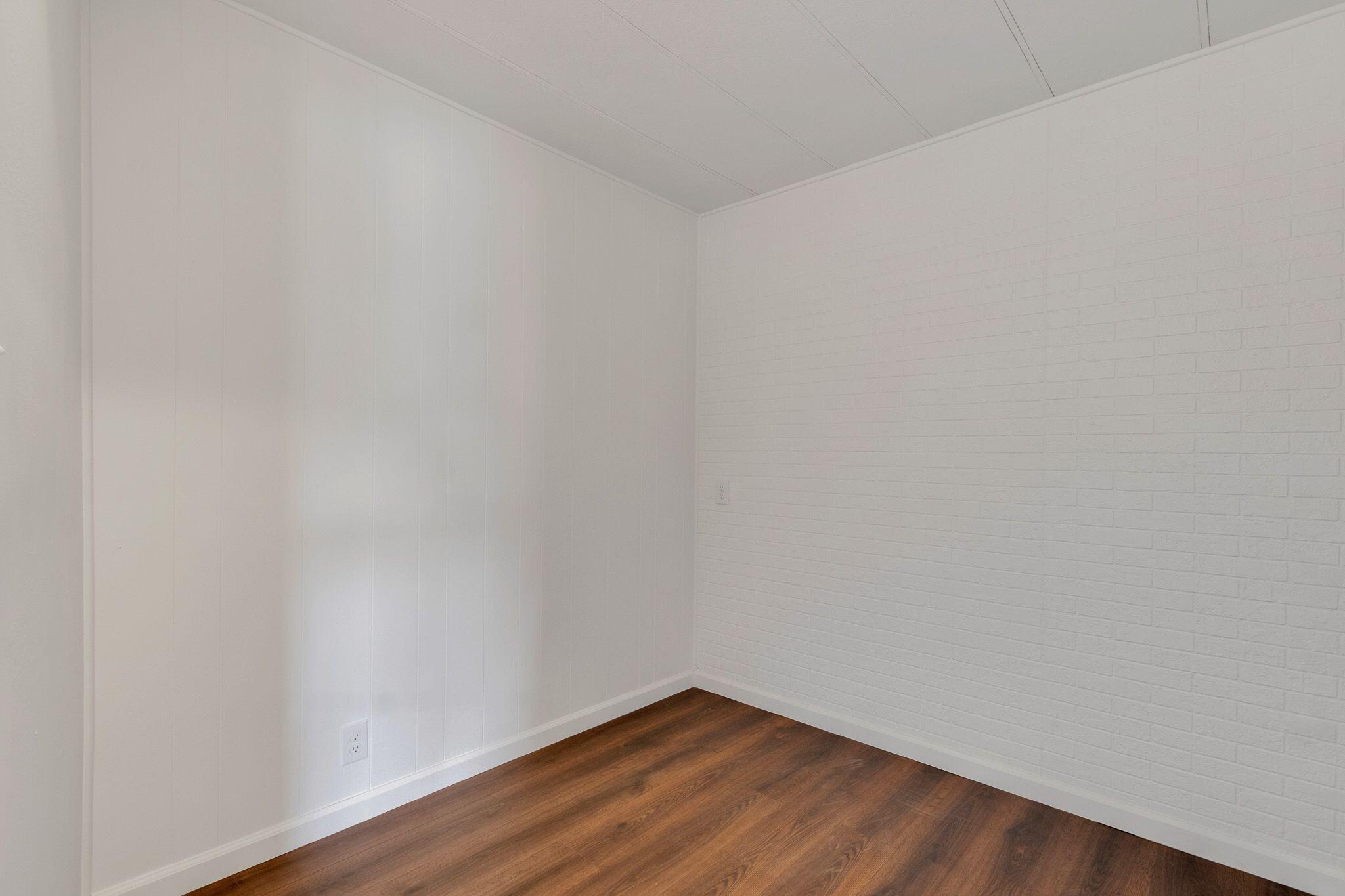 1301 E Avenue I Unit: 250