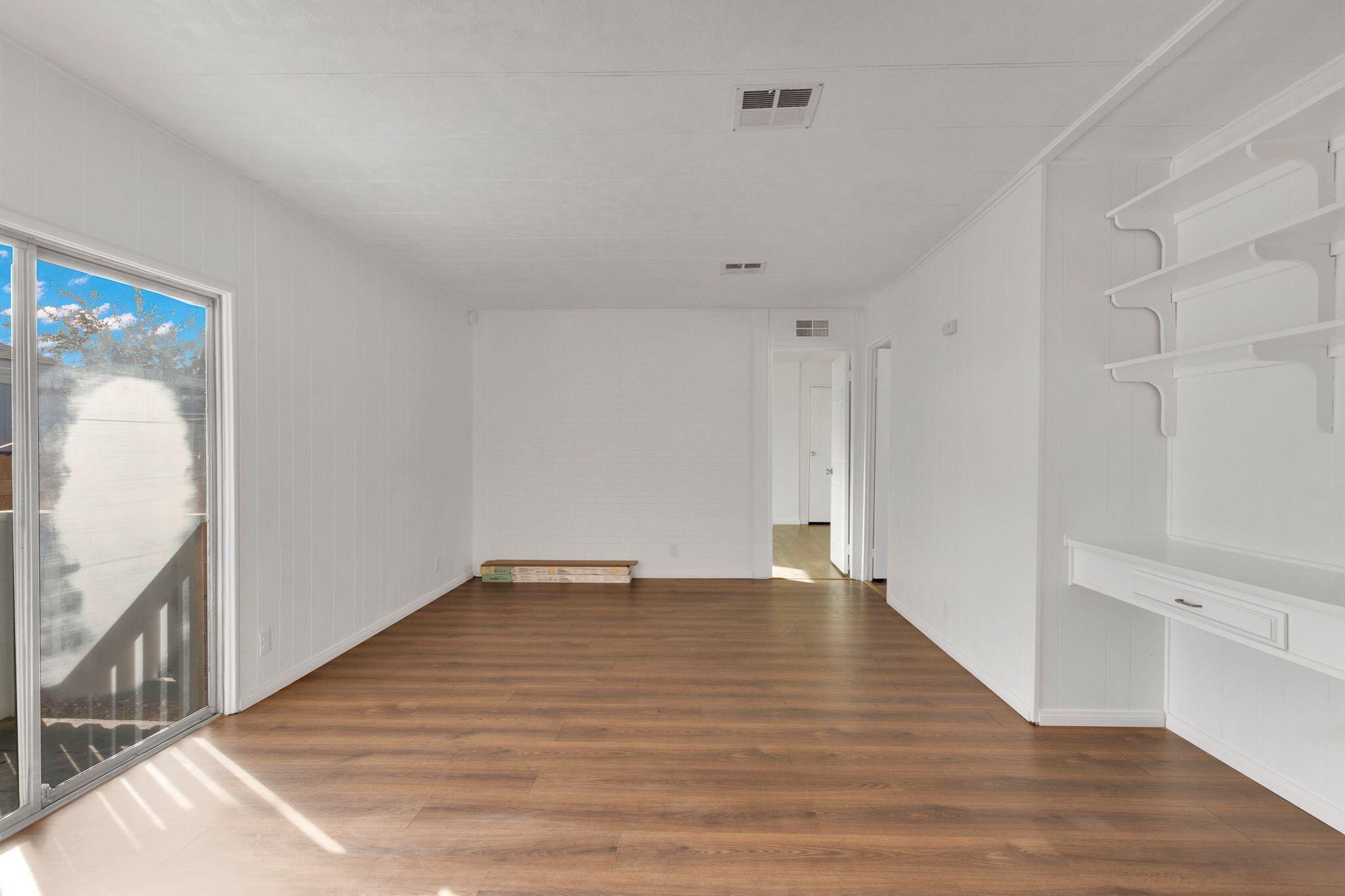 1301 E Avenue I Unit: 250