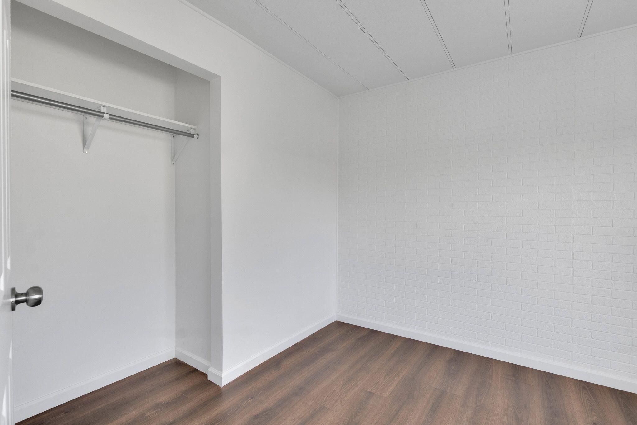 1301 E Avenue I Unit: 250