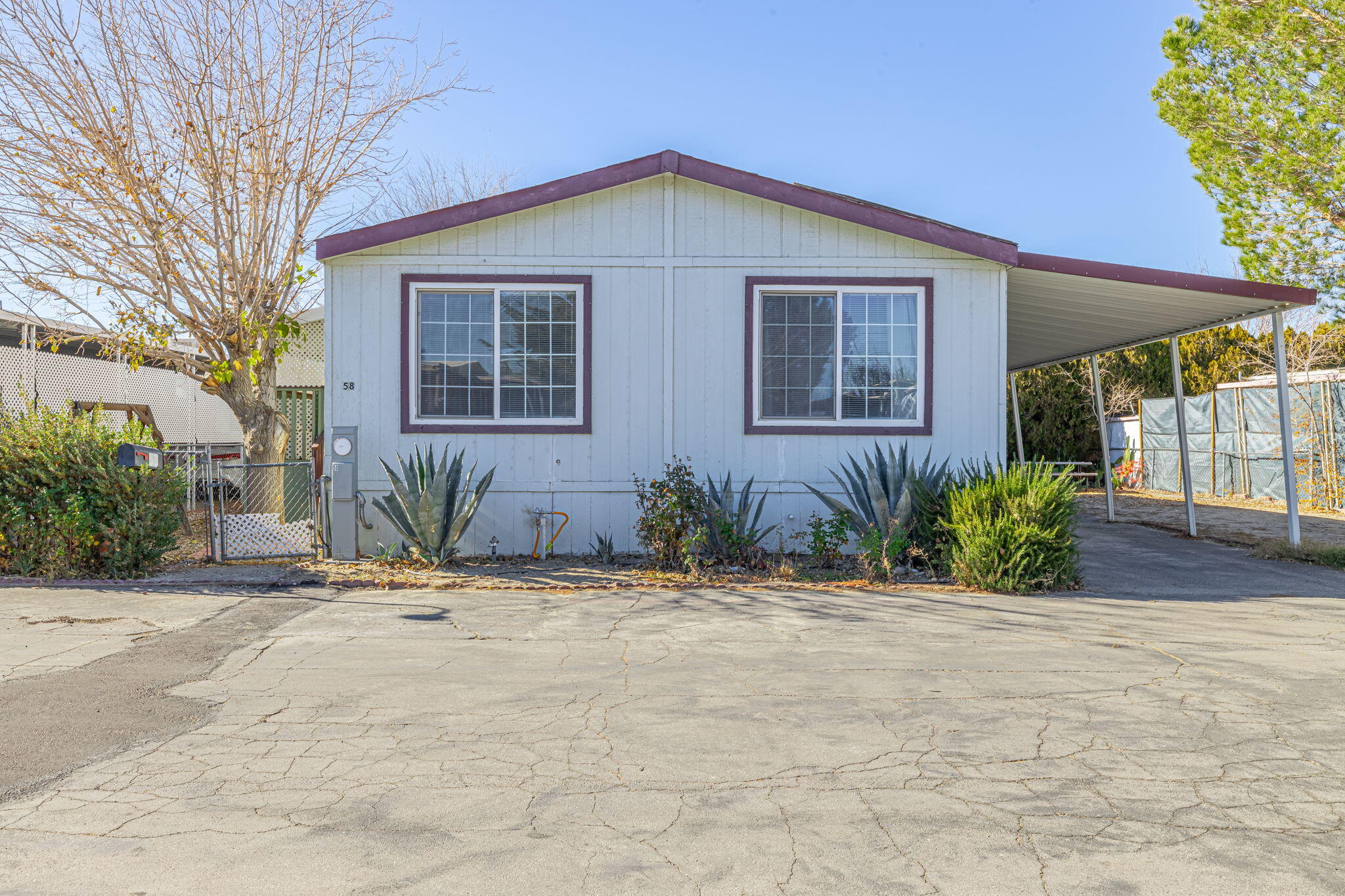 3753 E Avenue I Unit: Spc 58
