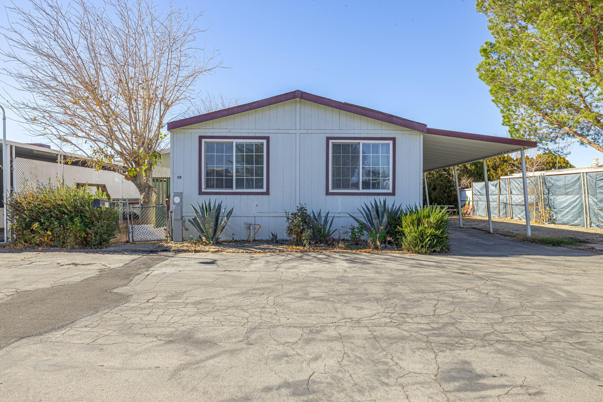 3753 E Avenue I Unit: Spc 58