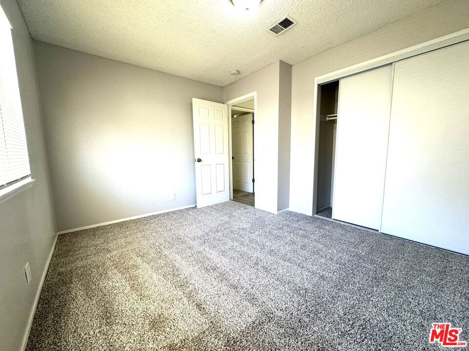 842 E Langhorn Street