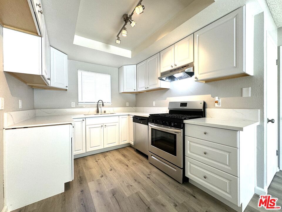 842 E Langhorn Street