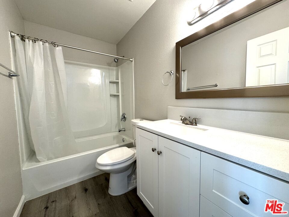 842 E Langhorn Street