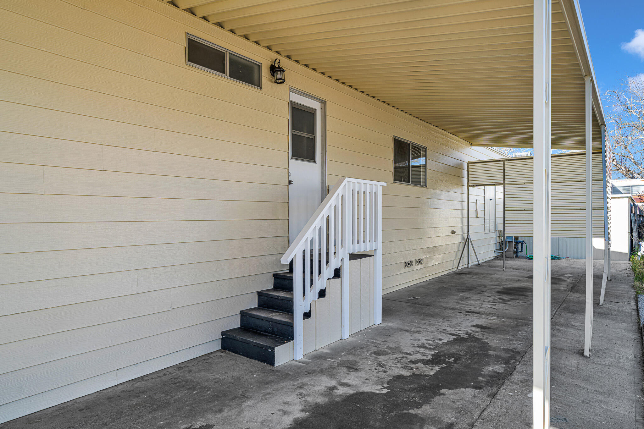 43850 E 20th St E Street Unit: 228