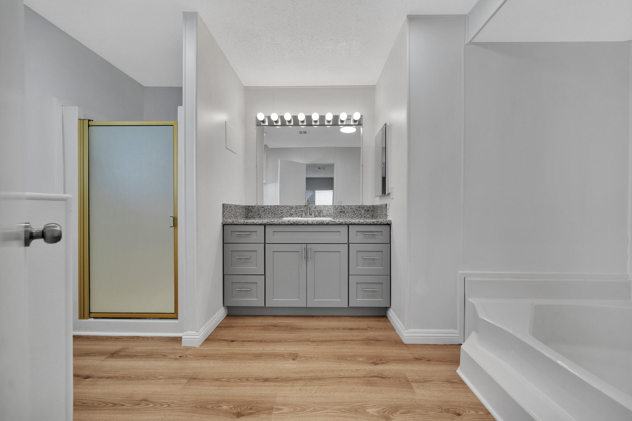 43850 E 20th St E Street Unit: 228