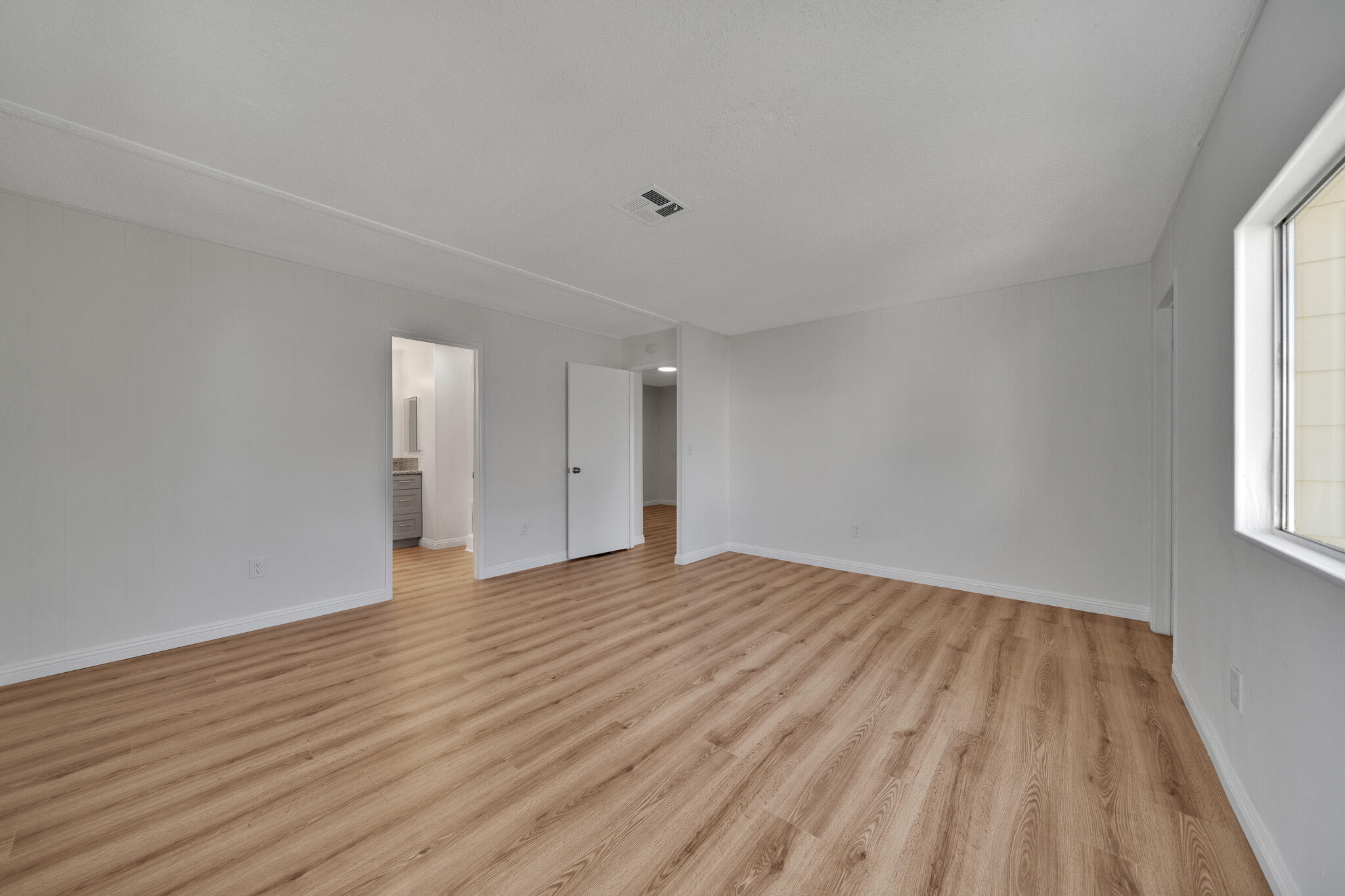 43850 E 20th St E Street Unit: 228