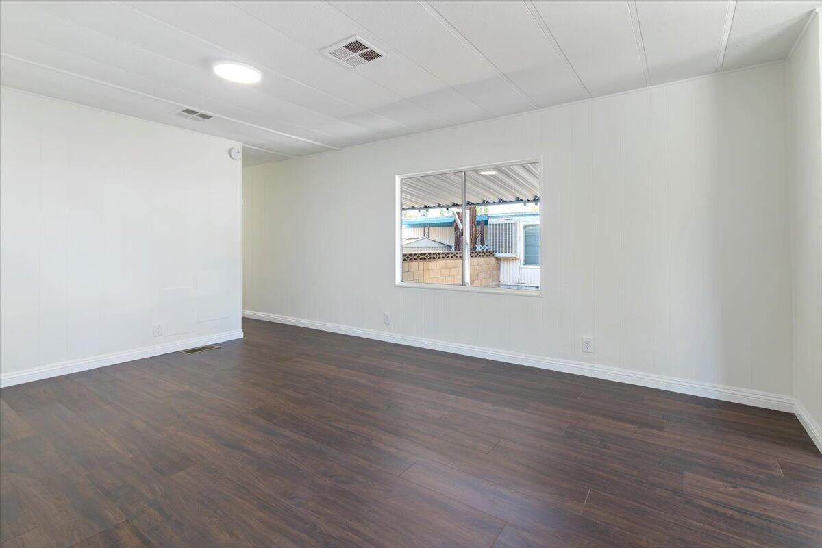 43850 20th St E Unit: 245