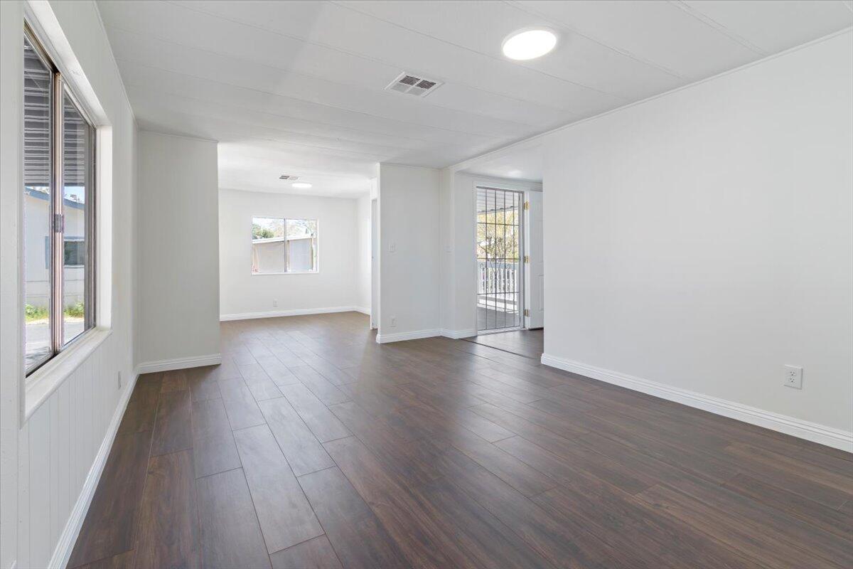 43850 20th St E Unit: 245