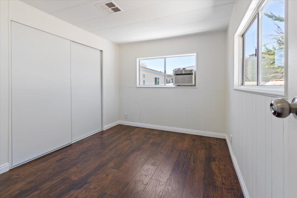 43850 20th St E Unit: 245
