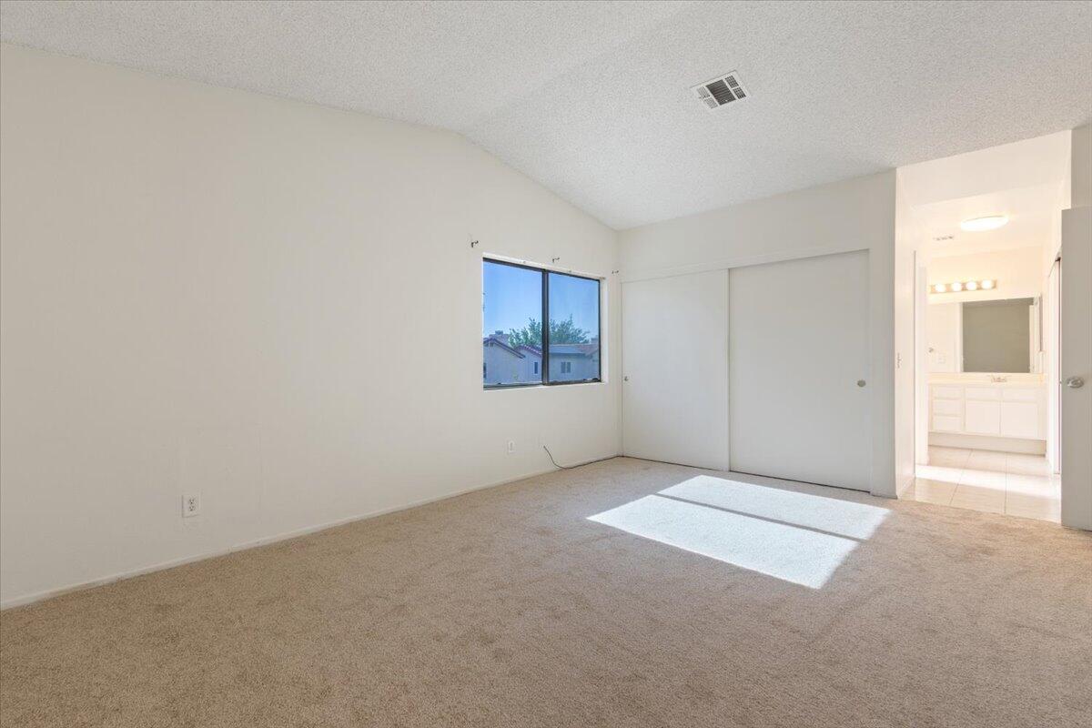 43938 Comstock Avenue