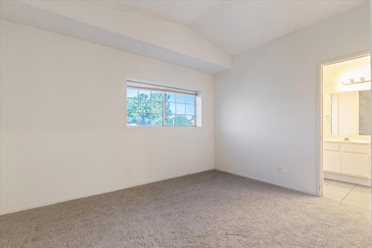 43938 Comstock Avenue