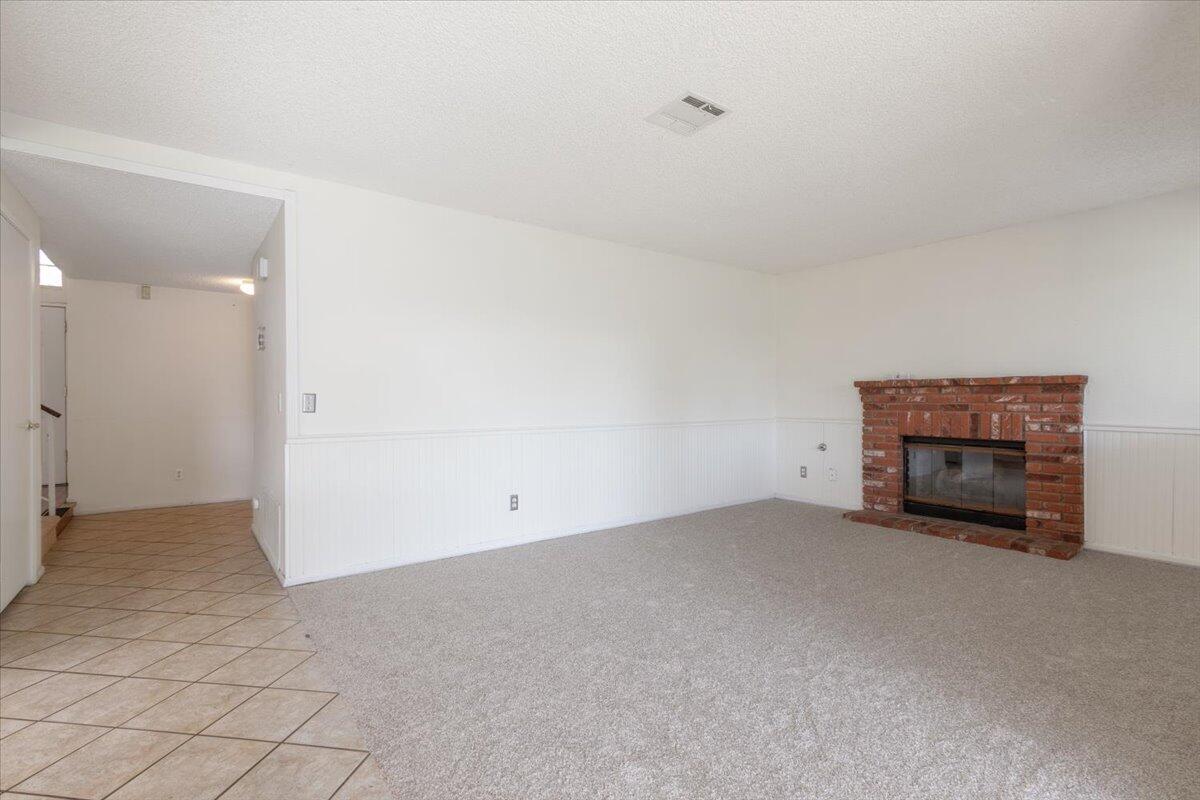 43938 Comstock Avenue