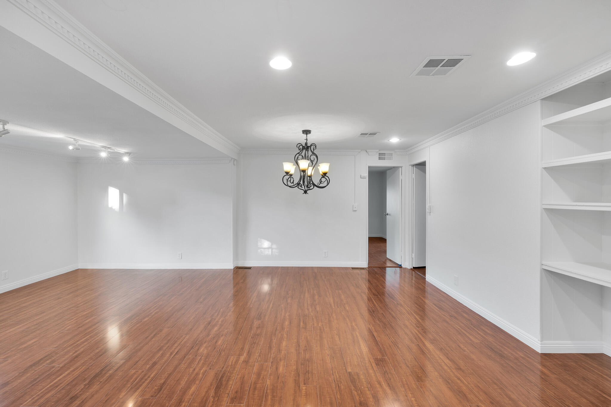 43850 20th St E Unit: 276
