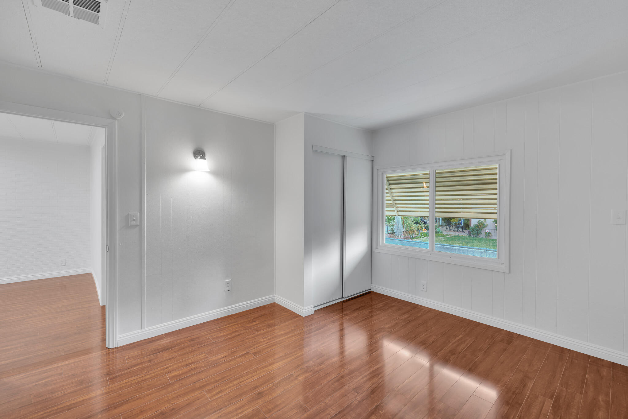 43850 20th St E Unit: 276