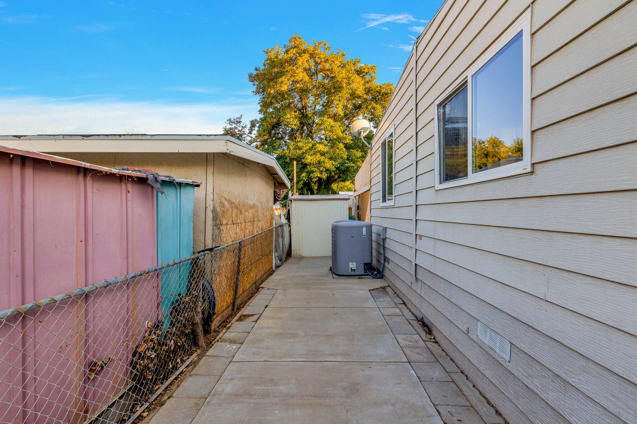 43850 20th St E Unit: 276