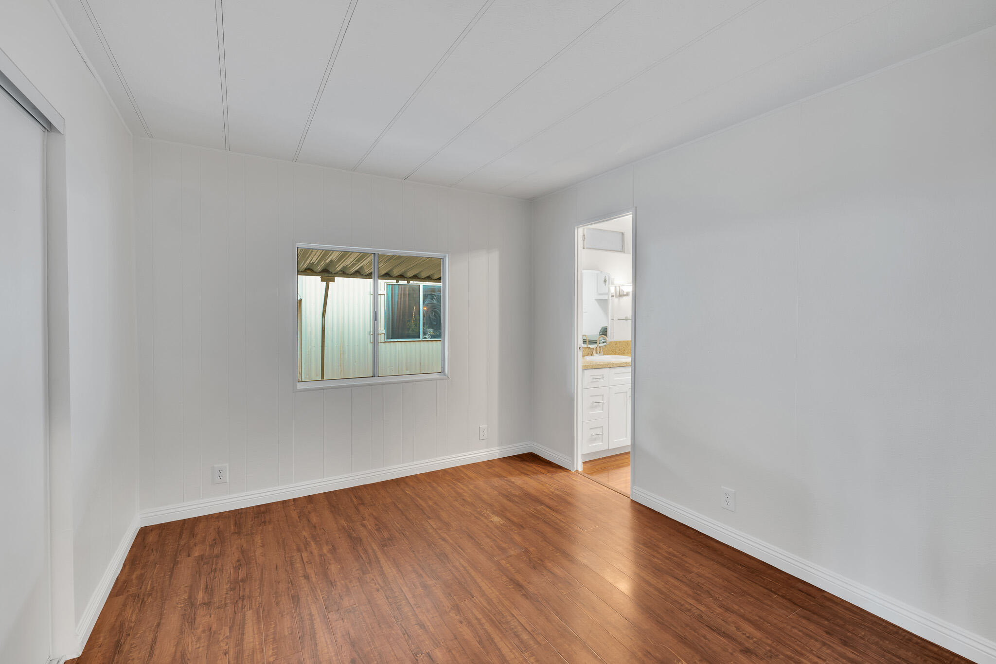 43850 20th St E Unit: 276