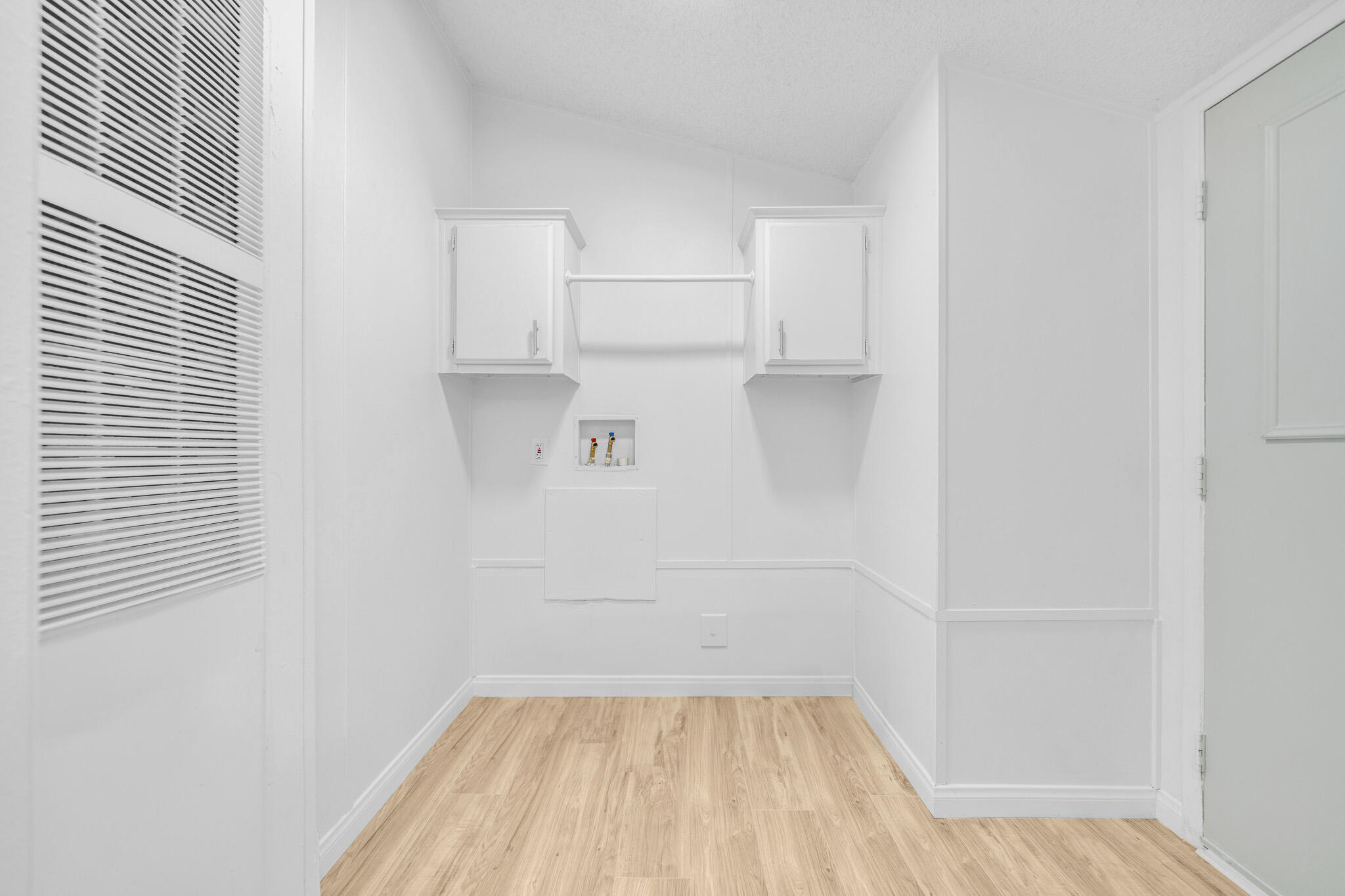 45111 E 25th St E Street Unit: 3