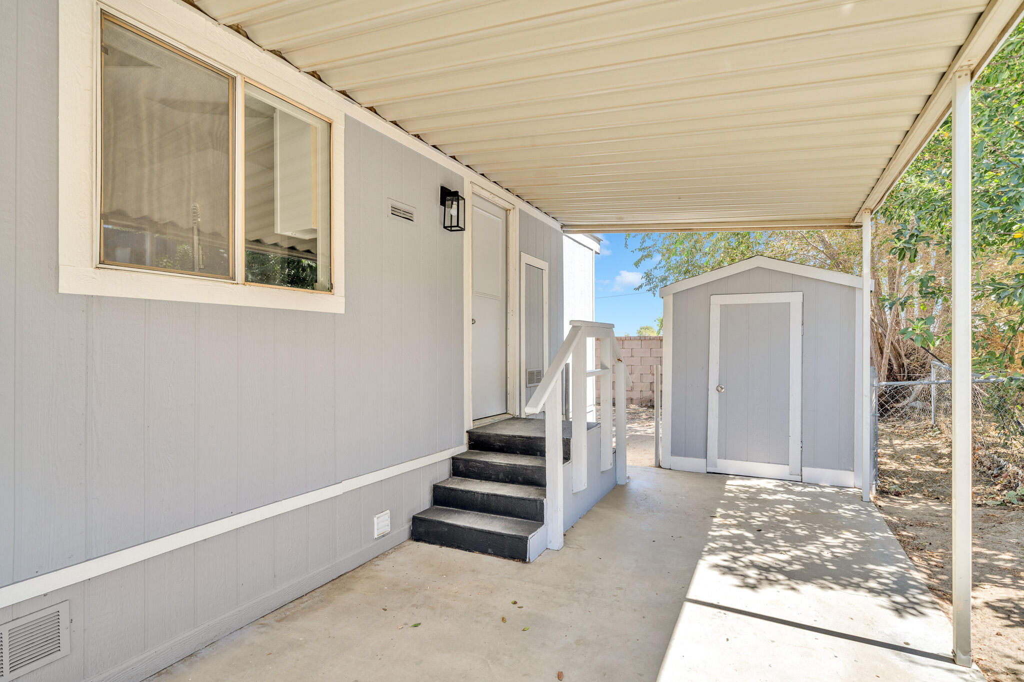 45111 E 25th St E Street Unit: 3