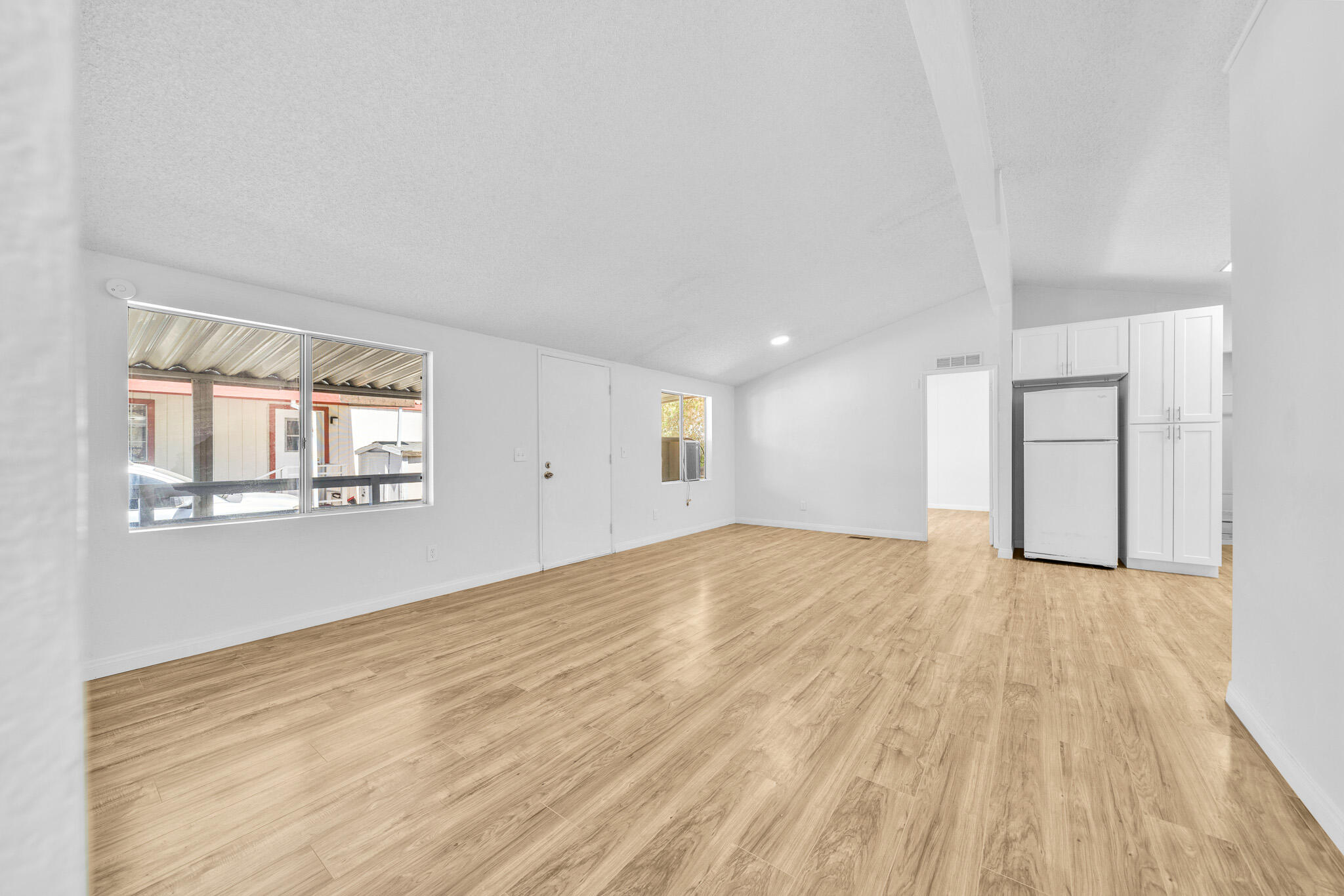 45111 E 25th St E Street Unit: 3