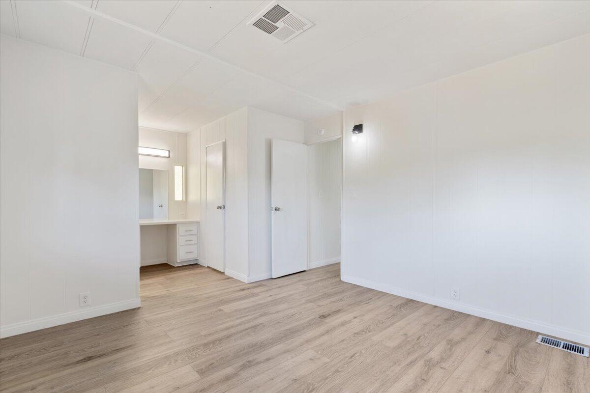 43850 20th St E Unit: 183