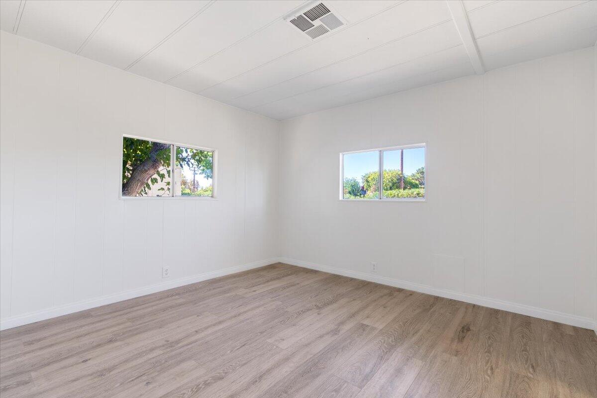 43850 20th St E Unit: 183