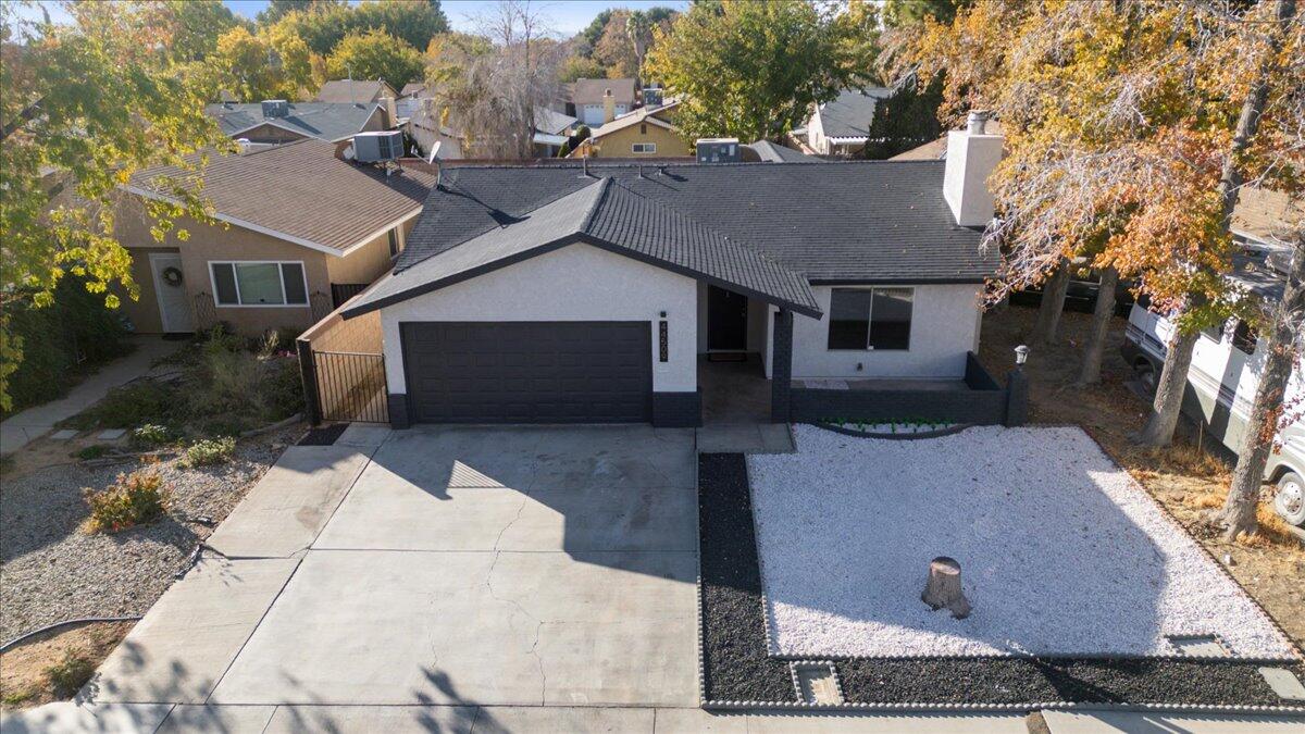 44509 Watford Avenue