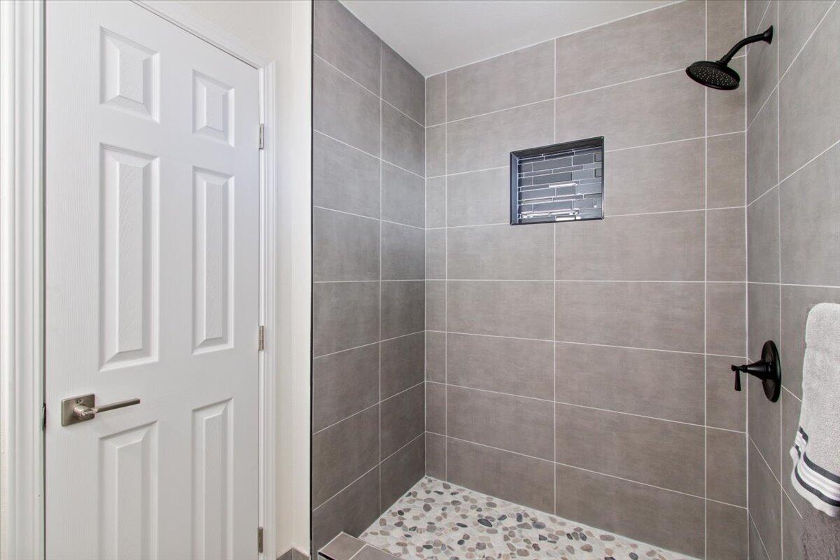 44509 Watford Avenue