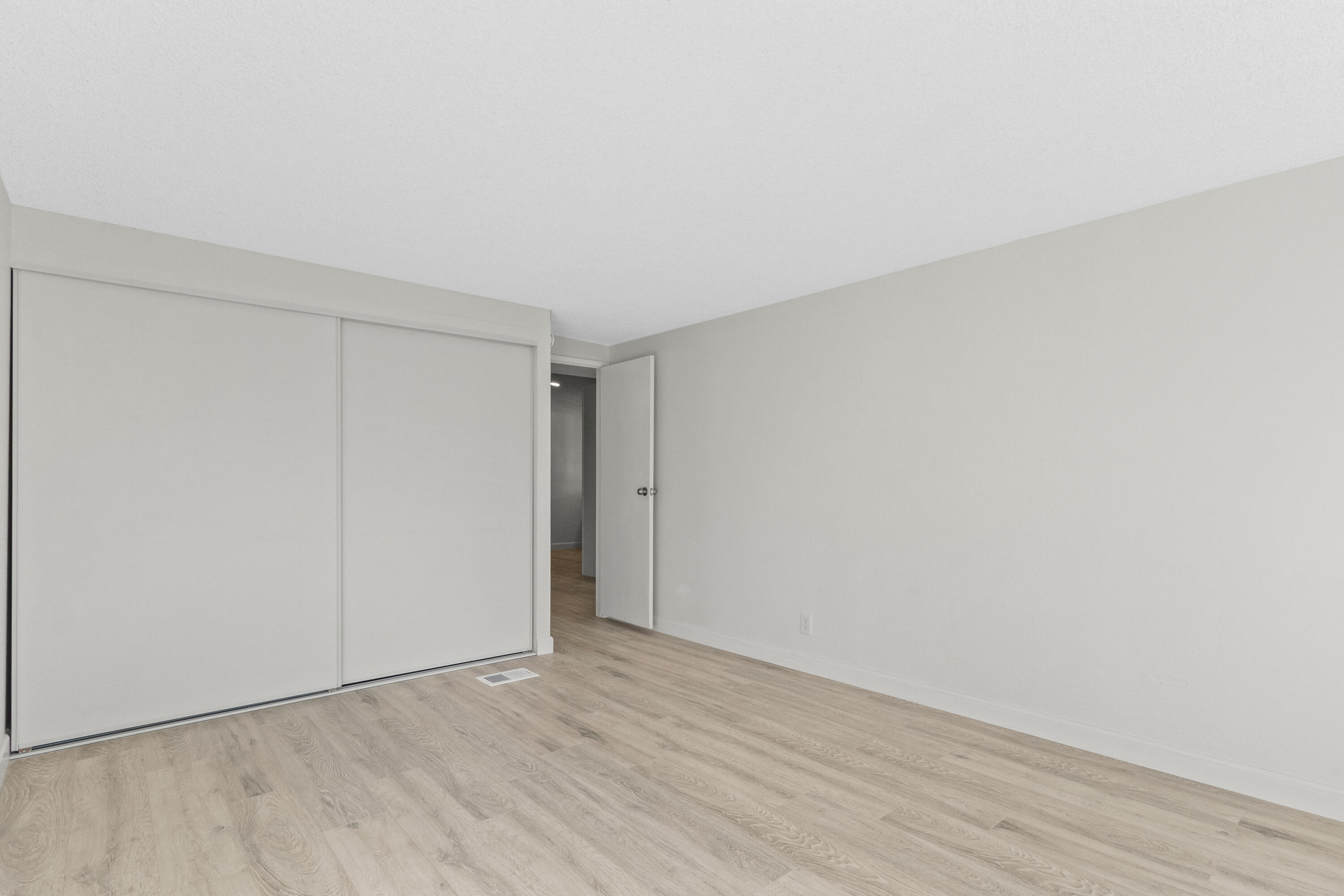 45800 Challenger Way Unit: 212