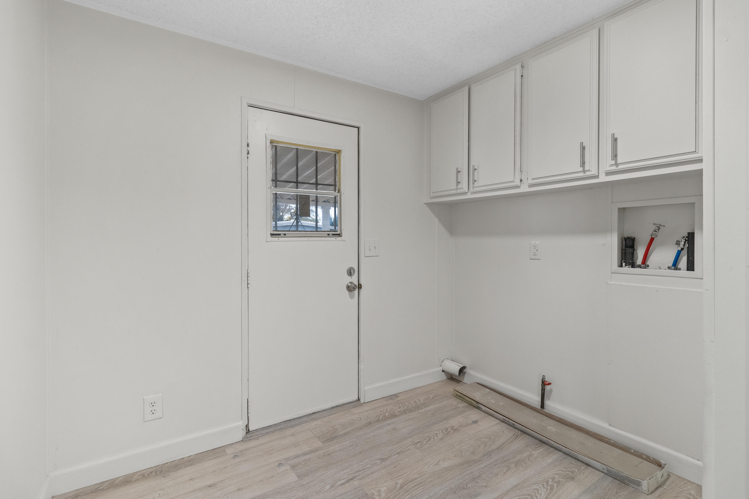 45800 Challenger Way Unit: 212