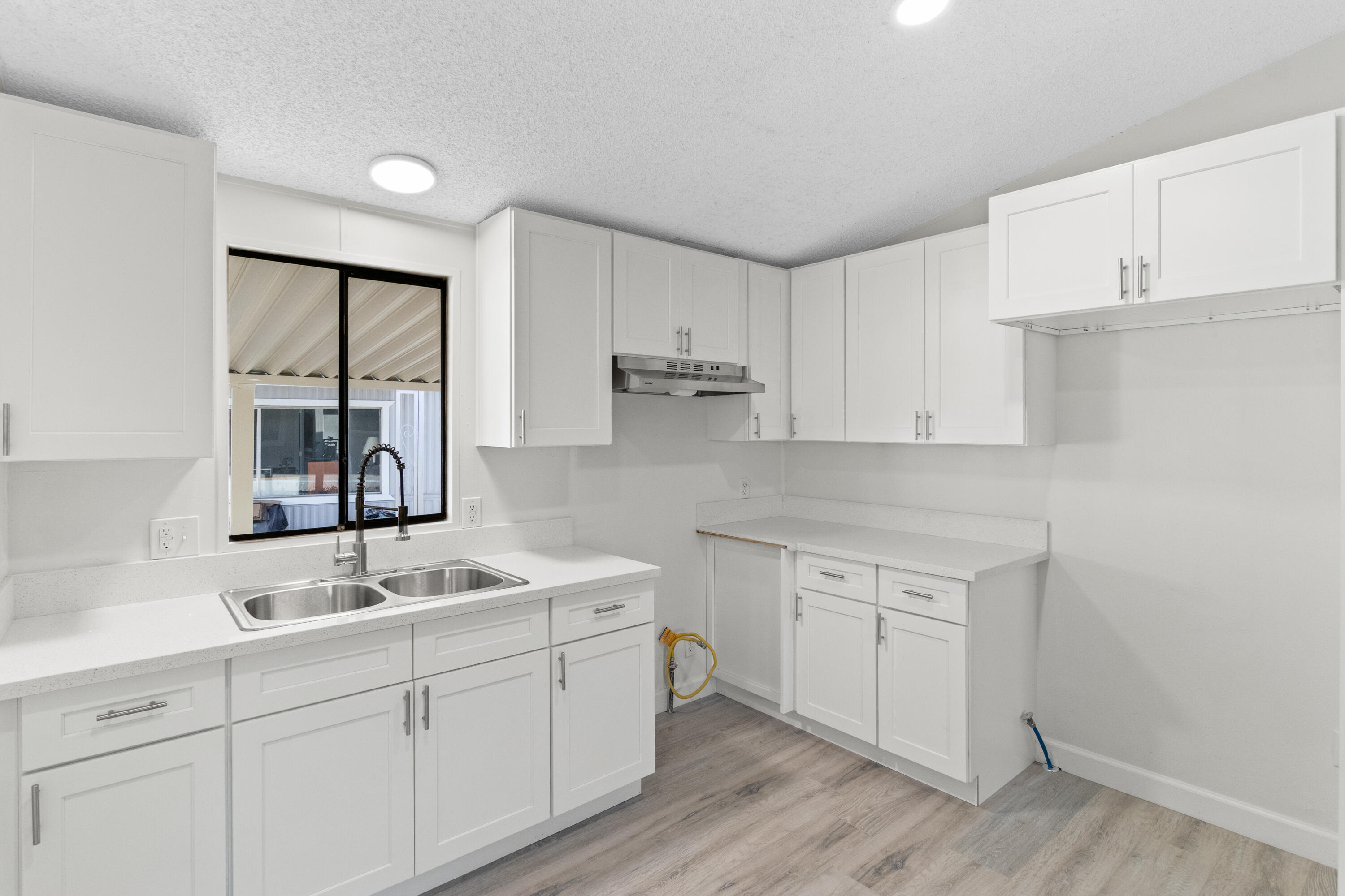 45800 Challenger Way Unit: 212